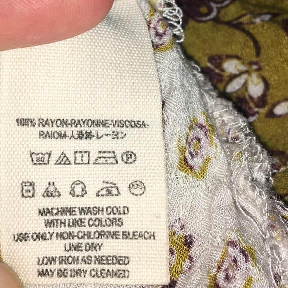 Free People Women's Size Medium Changing Times Mixed Print Tunic Top - Picture 7 of 7